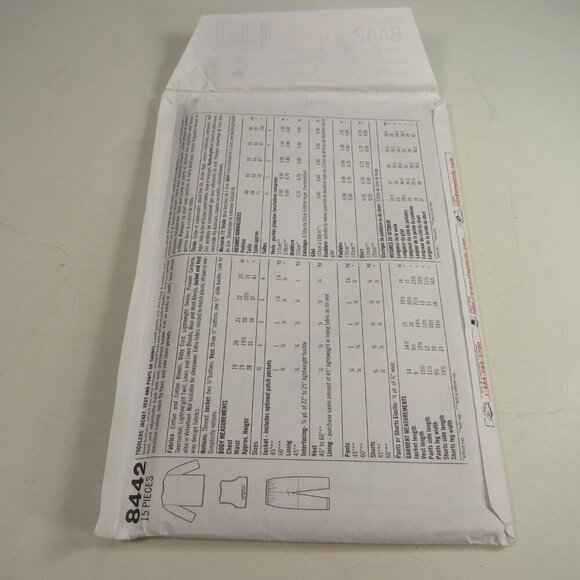 Simplicity 8442 Clothing Sewing Pattern (UNCUT) size 1/2-2 formal & causal - Picture 6 of 6